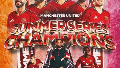 捧杯!曼联2胜1平保持不败 夺得2025英超夏季赛冠军