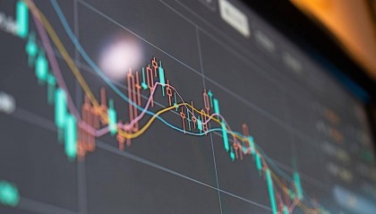 沪指单日下跌7.34%失守3100点，2900多个股跌停，种业板块逆势上涨