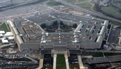 “被中国出口限制吓到了”,特朗普被曝计划在五角大楼建厂炼稀土