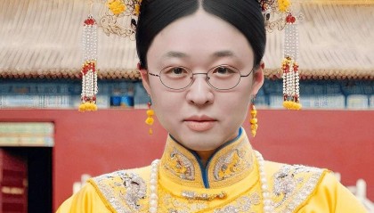 退网800多天后,罗永浩把自己P成了“甄嬛”,9个平台开账号高调杀回