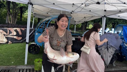 冒雨抢鲜！今天钱塘江江鲜正式回归，39.2斤“鱼王”6999元被拍走