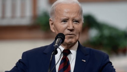 拜登再次签约好莱坞经纪公司“复出”,曾狂揽1500万美元 特朗普震惊:开玩笑吧?