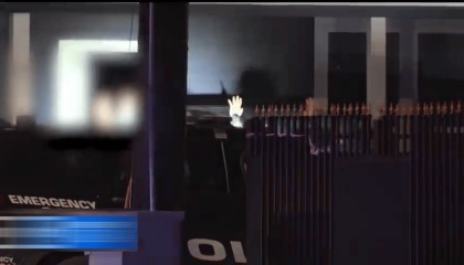 网络热梗悲剧:美国熊孩子因“按铃跑”恶作剧被枪杀