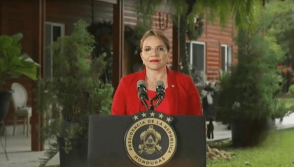 洪都拉斯总统:若特朗普大规模驱逐该国移民 或要求美国撤军