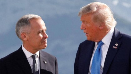 英法加联合承认巴勒斯坦!特朗普怒火中烧,关税再添35%,美国陷孤立困境!