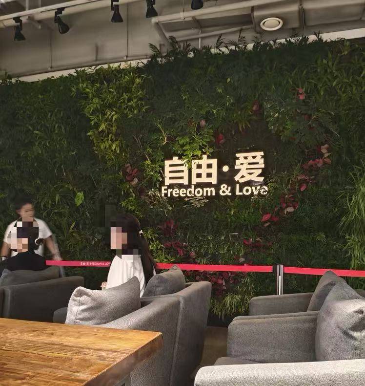 高校老师跨省应聘胖东来收银员,现场考算账