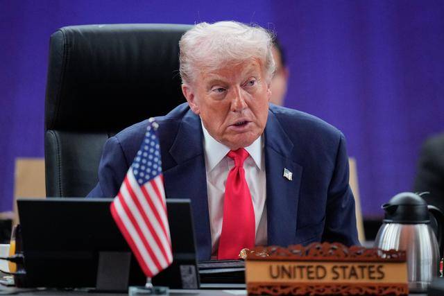 又输给了李成钢，贝森特承诺：美方不再考虑对华加征100%关税