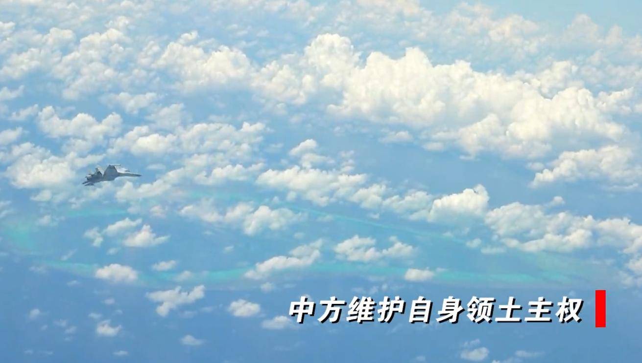 解放军动真格!3万吨战舰出击黄岩岛,054A调转舰炮,随时能开火