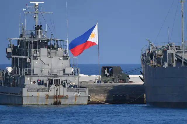 这装都不装了，菲防长的原话就是：中国一旦武统，菲律宾不会中立